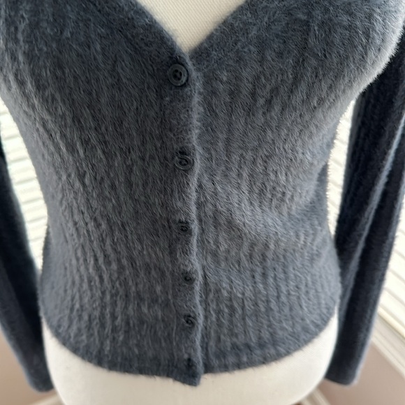 NWT Hollister Cozy Button-Down Cardigan - Picture 2 of 8